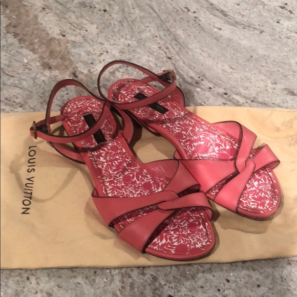 Louis Vuitton Sandals - Picture 2 of 5